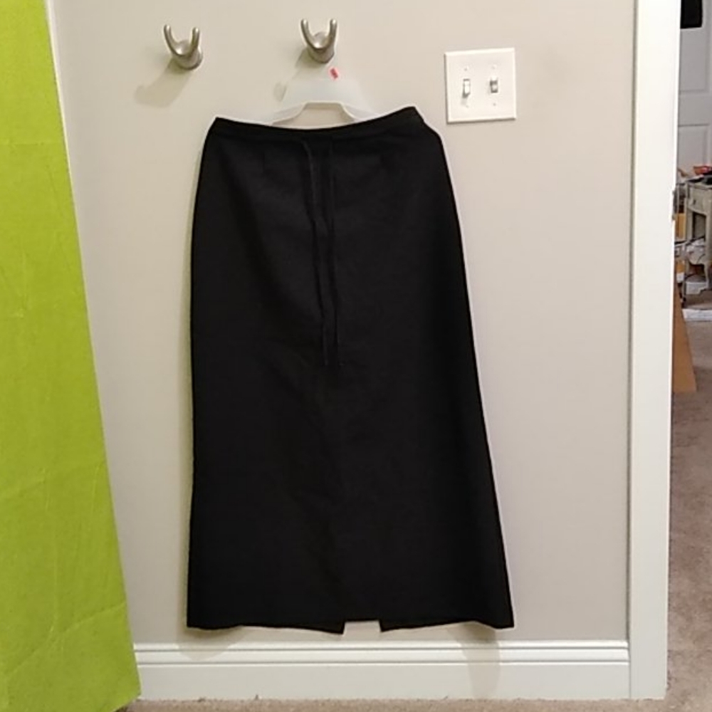 KATHY LEE Sz 10 Black Polyester Fitted Maxi Skirt